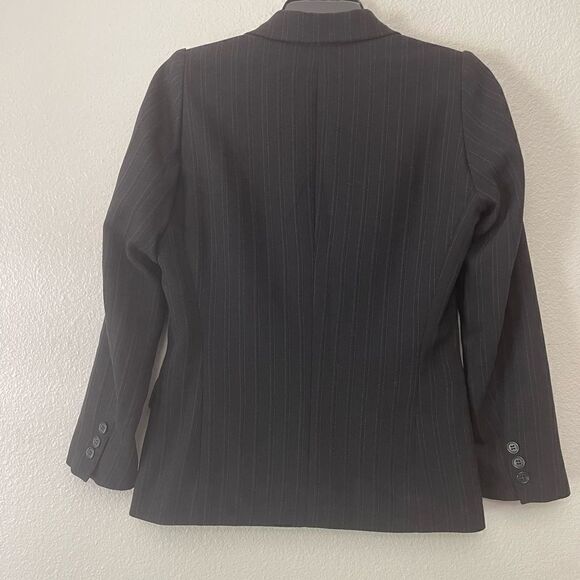 DKNY Suit Jacket Size Petite 4 - Picture 5 of 5